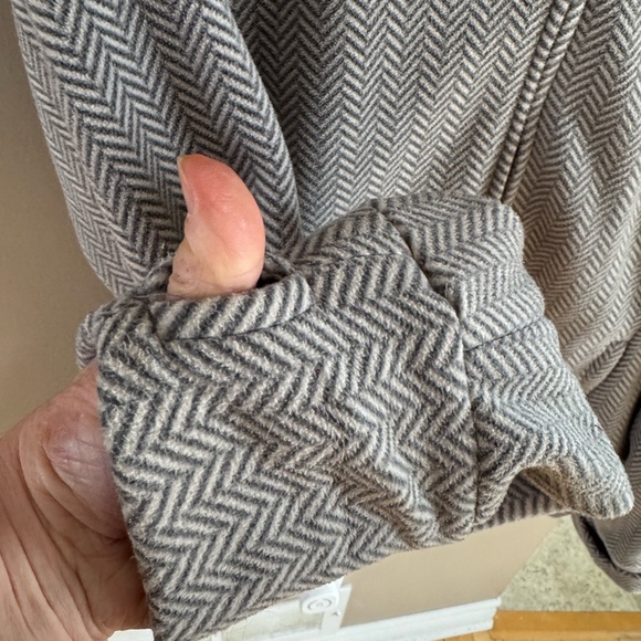 Bench Gray Patterned Zip-Up Jacket - Picture 5 of 10